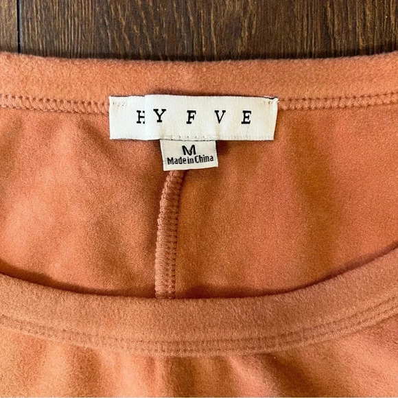 HYFVE brushed knot smocked crop top SZ MED - Picture 5 of 5